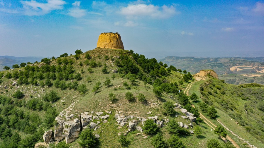 航拍內(nèi)蒙古清水河縣明長(zhǎng)城