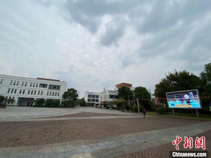 寧波市第二少年兒童業(yè)余體育學(xué)校。　林波 攝