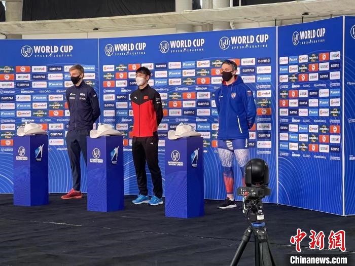 我國速滑在國際大賽上取得的第一個男子1000米金牌?！『邶埥◇w育局提供