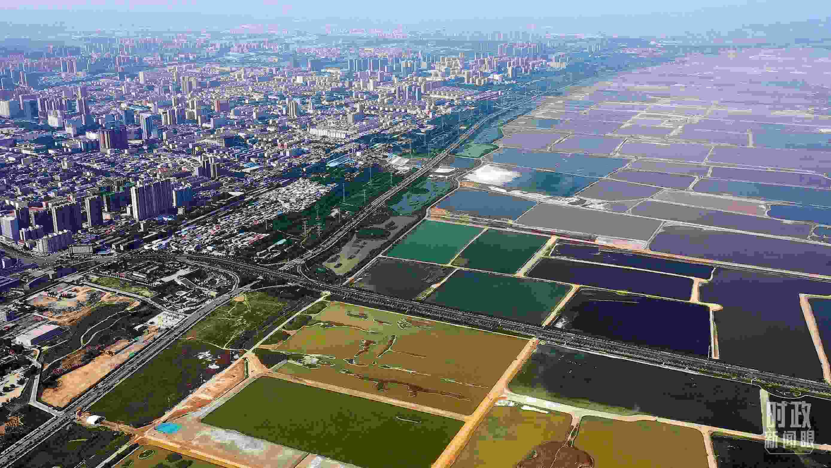 △俯瞰山西運城。（總臺記者裴大偉、康曉宇拍攝）