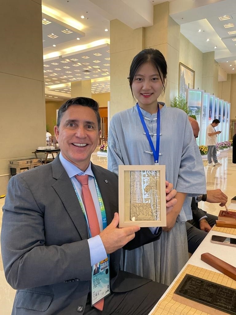 巴西大學(xué)生體育聯(lián)合會(huì)主席盧西亞諾·卡布拉爾。受訪者供圖