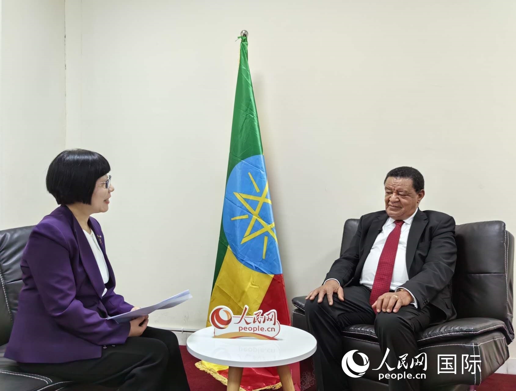 穆拉圖·特肖梅接受人民網(wǎng)記者唐維紅采訪。人民網(wǎng)記者 陳星星攝