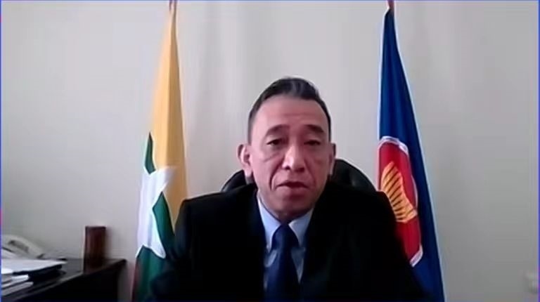 昂苗敏致辭。中國駐東盟使團(tuán)供圖