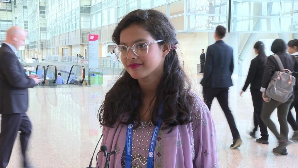 阿里法·沁在參加第三屆“一帶一路”國際合作高峰論壇民心相通專題論壇后接受記者采訪。