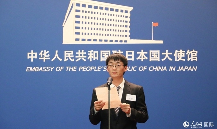 獲獎學生代表、大阪大學博士生劉亞飛發(fā)表感言。人民網(wǎng) 許可攝