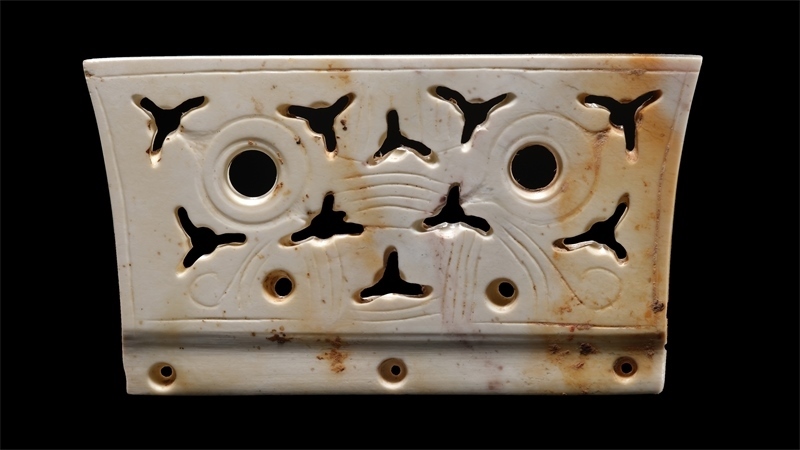 M106出土冠狀器。國家文物局供圖