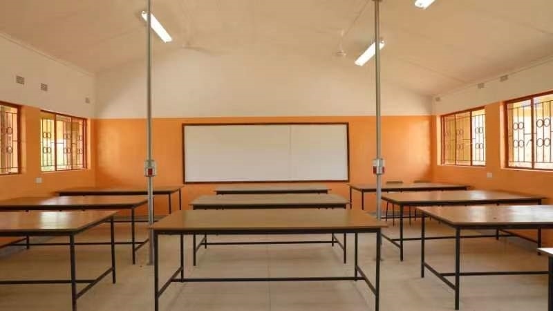 寬敞明亮的教室。主辦方供圖