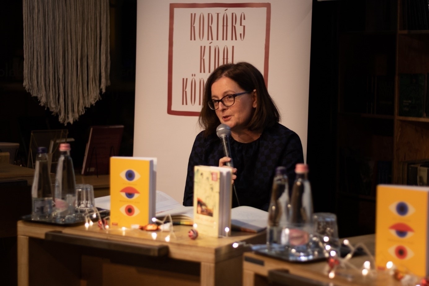 安奈特博士分享讀書體會。摩爾多瓦尼·巴爾納巴斯攝