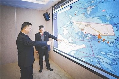 圖③：法官為涉案船舶尋找安全的錨泊地點。