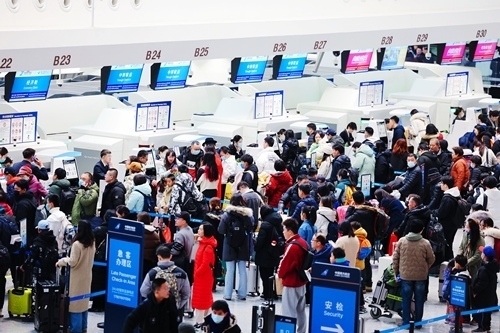 2024年春運首日，大興機場預(yù)計保障進出港旅客13.59萬人次。大興機場供圖