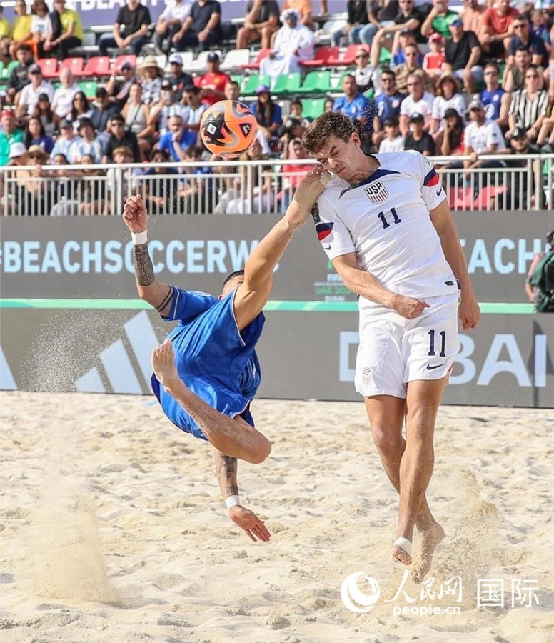 2月15日，意大利隊(duì)對(duì)陣美國(guó)隊(duì)。人民網(wǎng)塔里克·易卜拉欣攝