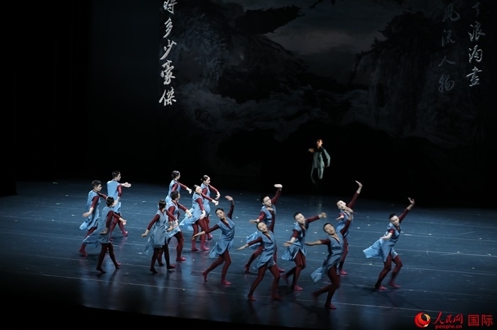 《詩憶東坡》美國巡演將持續(xù)2周，在華盛頓、紐約進行共計8場演出。人民網(wǎng)記者 李志偉攝