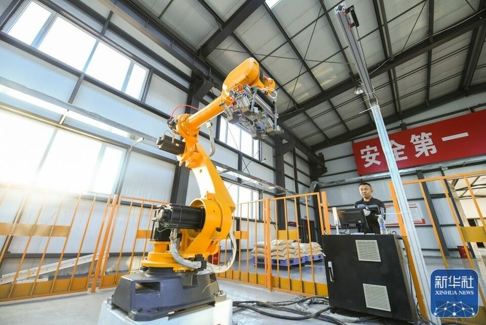 新華全媒+|“大糧倉”黑龍江春耕備耕火熱進(jìn)行