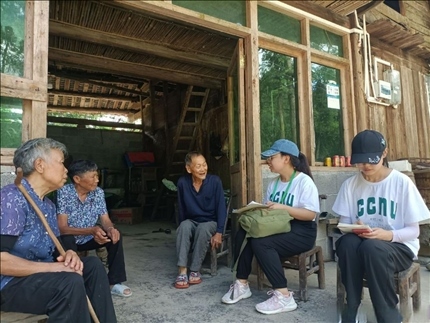 △ 2022年7月，華中師范大學(xué)生命科學(xué)學(xué)院鄉(xiāng)村振興之旅暑期實(shí)踐隊(duì)赴湖北省恩施市宣恩縣長(zhǎng)潭河侗族鄉(xiāng)開展“生態(tài)文明助力鄉(xiāng)村振興”暑期社會(huì)實(shí)踐活動(dòng)。