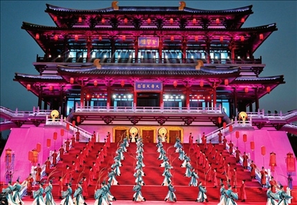 2023年5月18日至19日，中國—中亞峰會在陜西省西安市舉行。圖為中國—中亞峰會歡迎儀式現(xiàn)場（2023年5月18日攝）。申宏攝/本刊