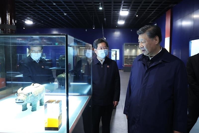 △2022年10月28日，習近平總書記在河南安陽市殷墟博物館考察。