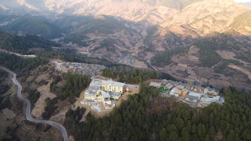 三河村全景（無人機(jī)照片）。新華社記者 尹恒 攝