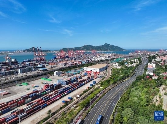 這是6月26日拍攝的中哈連云港物流合作基地（無人機(jī)照片）。新華社記者 季春鵬 攝