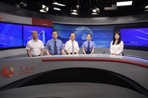 訪談現(xiàn)場。人民網(wǎng)記者 王曉嘯攝