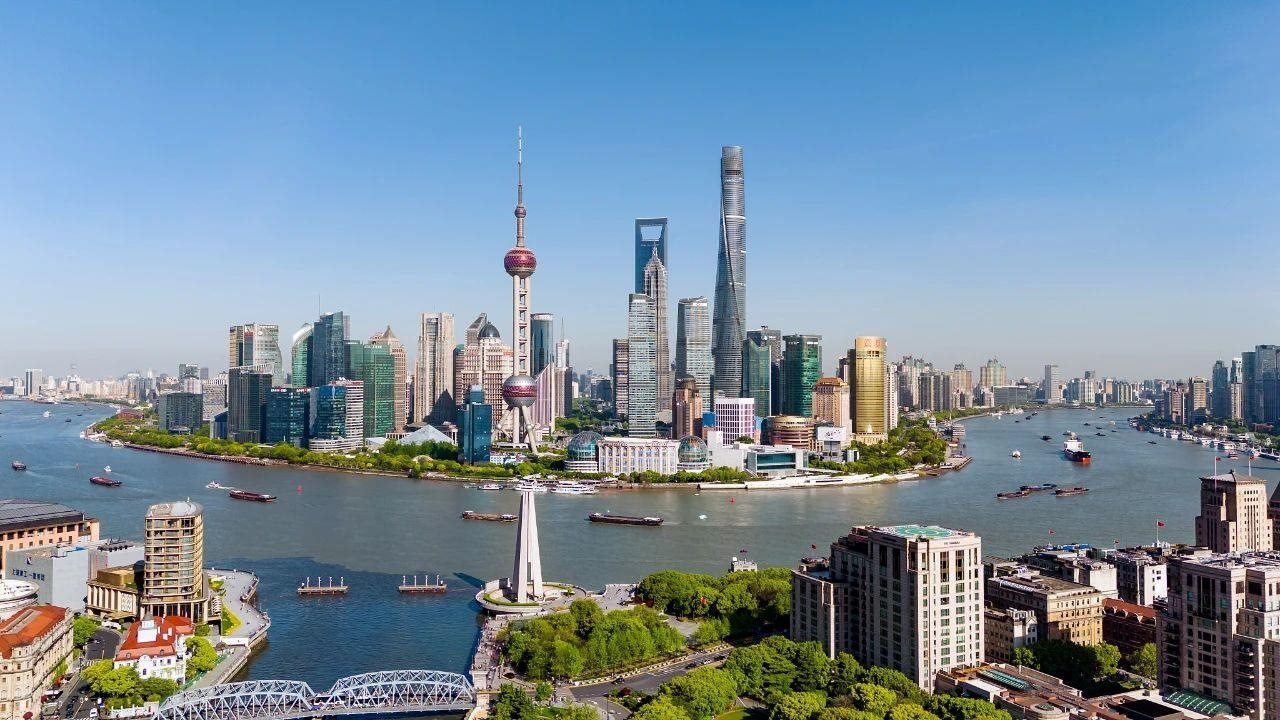 從一扇“門”、一座“城”、兩張“網(wǎng)”，看浦東新區(qū)改革常新