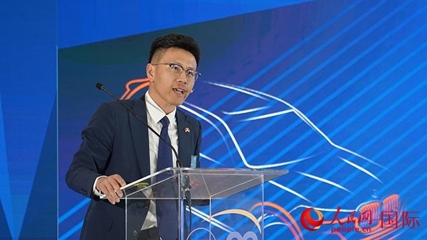 延鋒彼歐南非公司總經(jīng)理張?chǎng)沃罗o。人民網(wǎng) 張茜攝