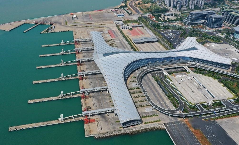 這是已經(jīng)停航的?？谛潞８郏?月4日攝，無人機(jī)照片）。新華社記者 郭程 攝