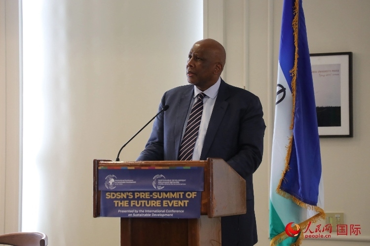 萊索托國王萊齊耶三世出席活動并致辭。人民網(wǎng)記者 李志偉攝