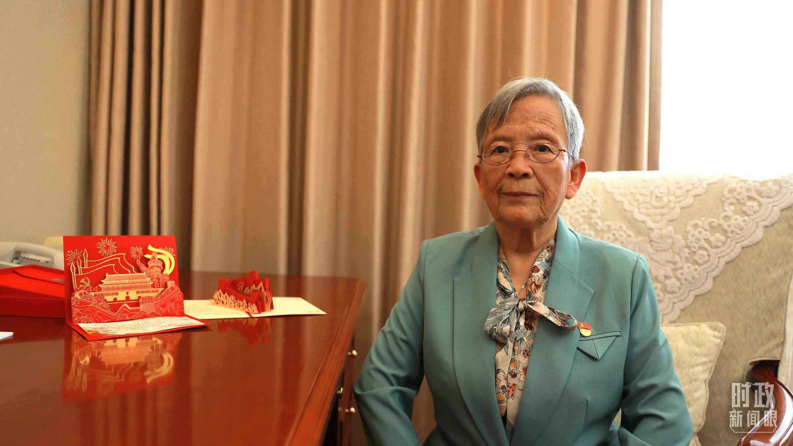 “人民醫(yī)護(hù)工作者”國(guó)家榮譽(yù)稱號(hào)獲得者路生梅。（總臺(tái)央視記者姚瑤拍攝）