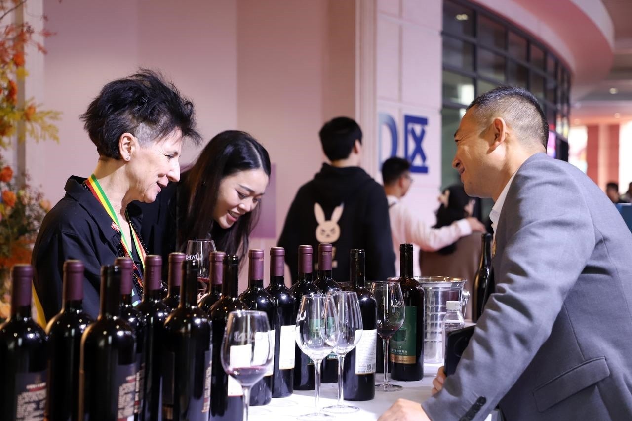 第五屆華僑進口商品博覽會在浙江青田開幕。新華社記者 張曉潔 攝