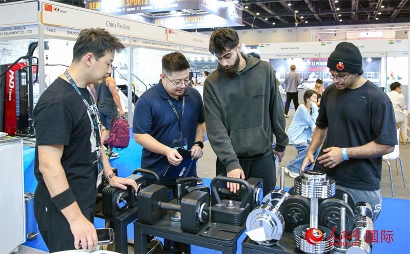 中國展臺一角。人民網中東中心分社塔里克·易卜拉欣攝