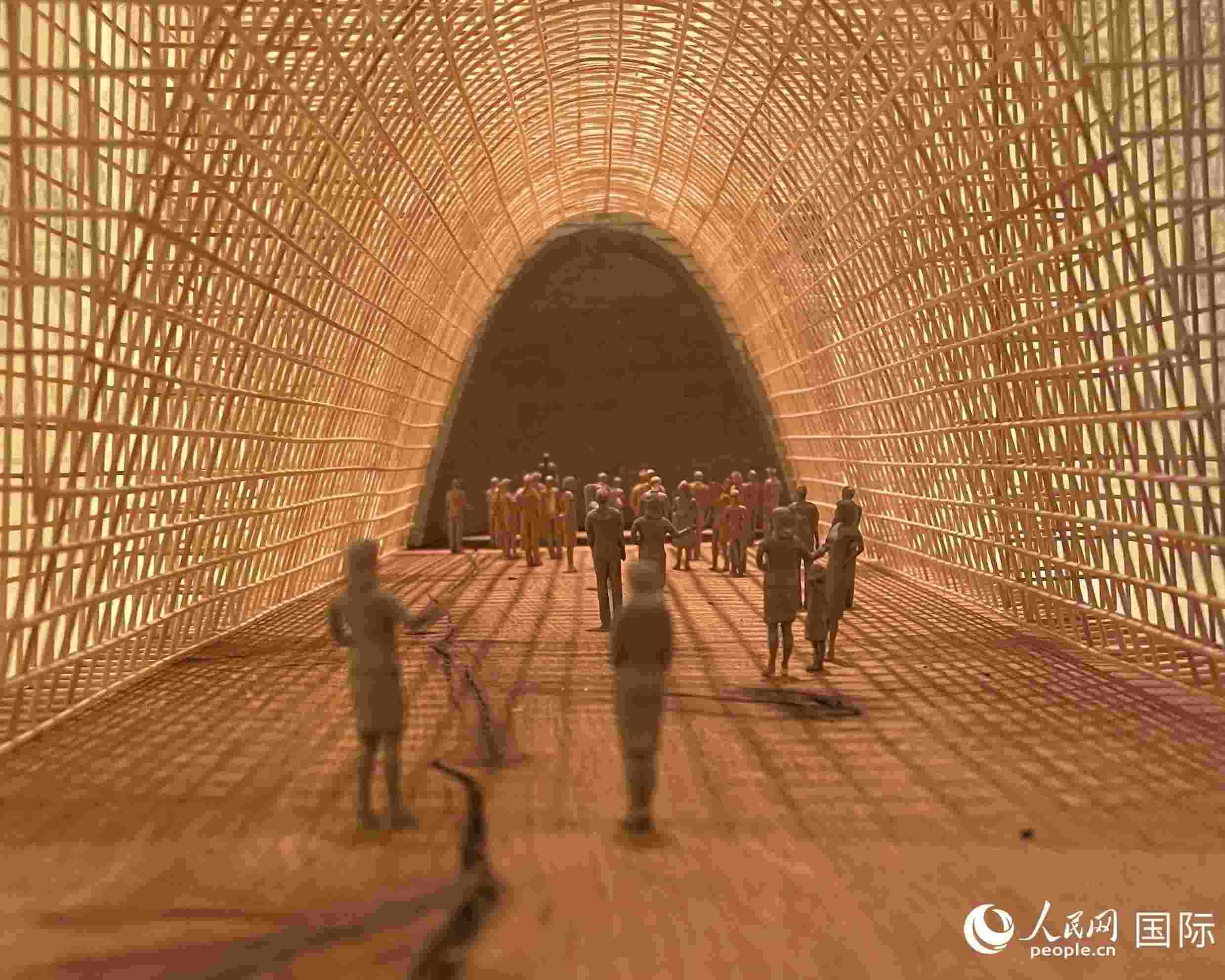 作品模型。人民網(wǎng) 鄭蘅夏攝