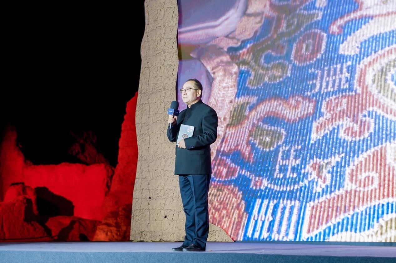 于志勇在“何以中國(guó)·五星出東方”網(wǎng)絡(luò)主題宣傳活動(dòng)現(xiàn)場(chǎng)演講。人民視頻供圖