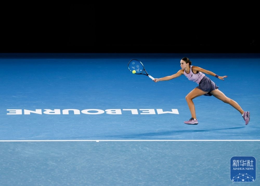 ↑托多尼在比賽中回球。新華社記者 馬平 攝