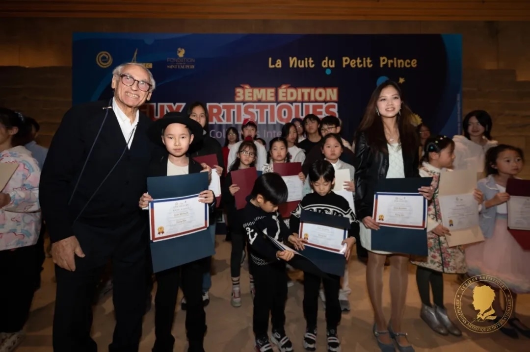 第三屆國際藝術(shù)聯(lián)創(chuàng)聯(lián)展盛大開幕。法中交流促進會供圖