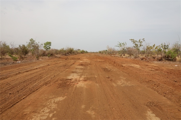 施工現(xiàn)場(chǎng)。張曉昆攝