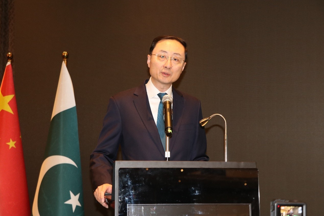 外交部副部長孫衛(wèi)東致辭。巴基斯坦駐華大使館供圖
