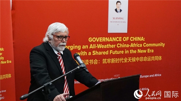 南部非洲科學(xué)、工程、技術(shù)、教育協(xié)會執(zhí)行副總裁楊煥嶺。人民網(wǎng) 劉暢攝