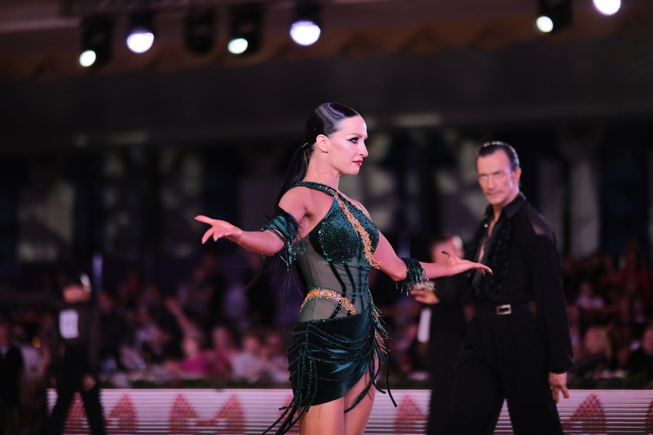 第七屆“克里姆林宮杯”國標(biāo)舞錦標(biāo)賽現(xiàn)場。于子恒攝