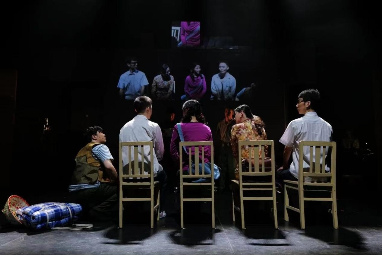 《布吉出租屋》劇照。國家話劇院供圖