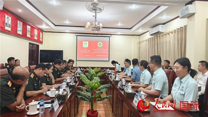 中國(guó)第十三批援助老撾人民軍醫(yī)療專(zhuān)家組在萬(wàn)象舉行見(jiàn)面會(huì)。第十三批援助老撾人民軍醫(yī)療專(zhuān)家組供圖